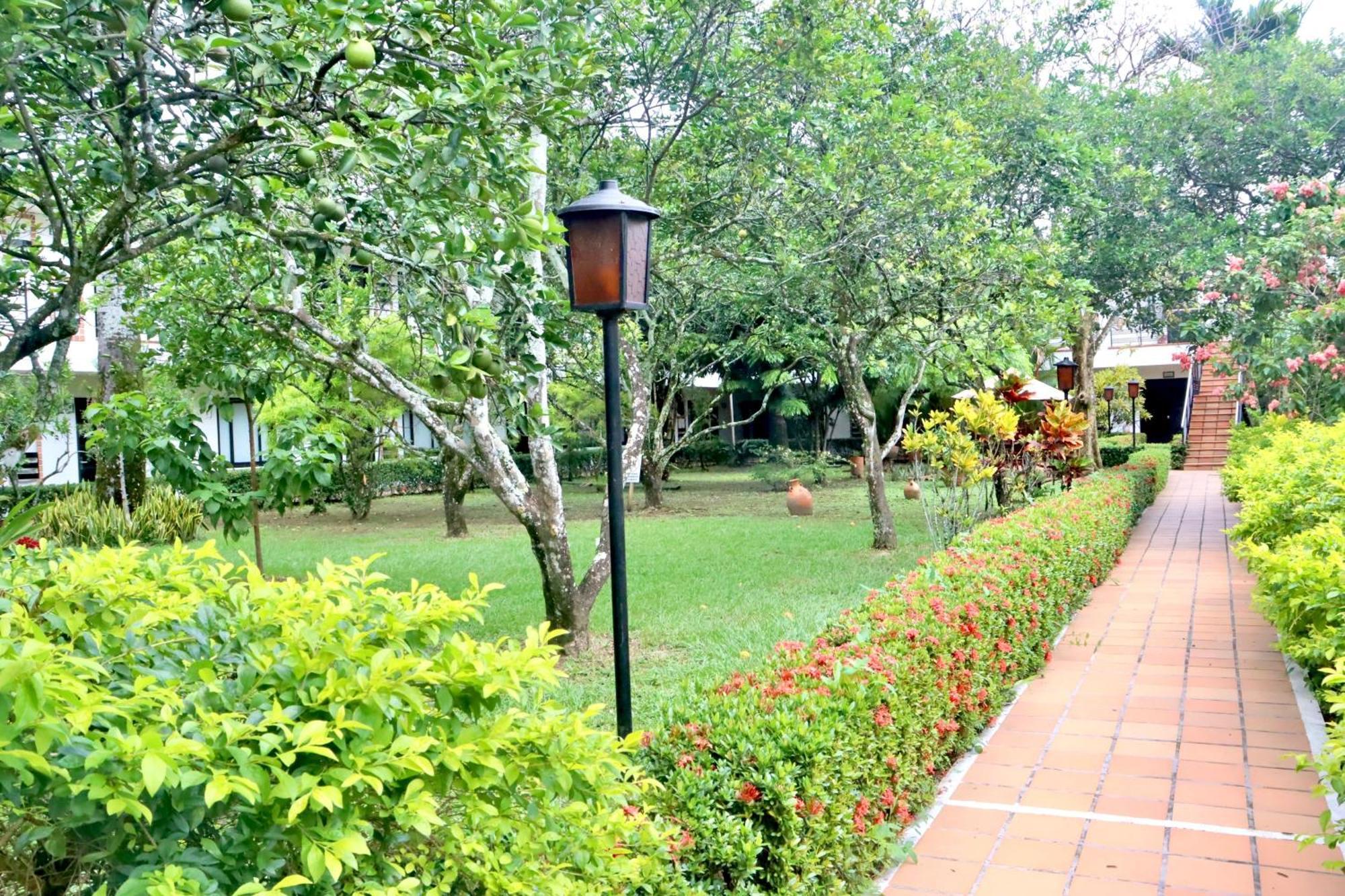 Hotel Boutique Duranta Apiay Buitenkant foto